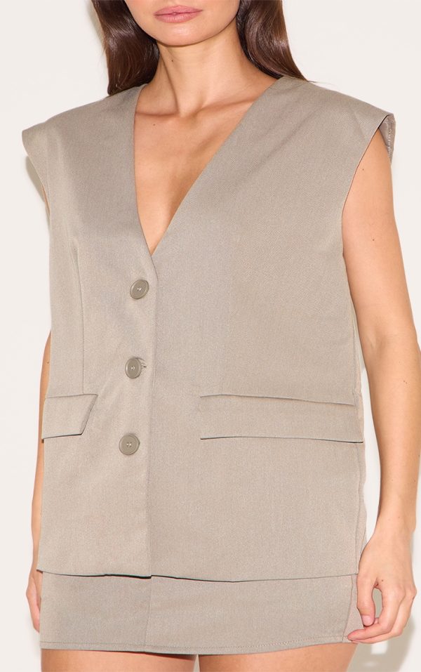 a530938aa95e1fdb182731e9348096f7e48f1e17_CNL9310_4_grey_oversized_tailored_woven_waistcoat