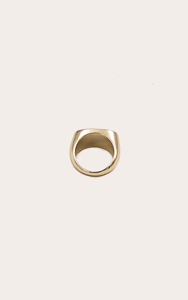 a54052f642b4942103b78d488ff5d9921182e583_CNN3230_3_gold_smooth_pearl_ring