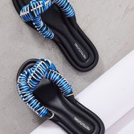 a55f796f3ae722dd62bf1c65461359f7658eabaf_CMY2620_3_black_real_leather_round_toe_padded_contrast_strap_pearl_detail_sandals