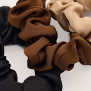 a6931dabcc66d1a8dd8f31859d8f71e34f6be7ad_CNL6192_2_prettylittlething_multi_tonal_skinny_5_pack_scrunchies