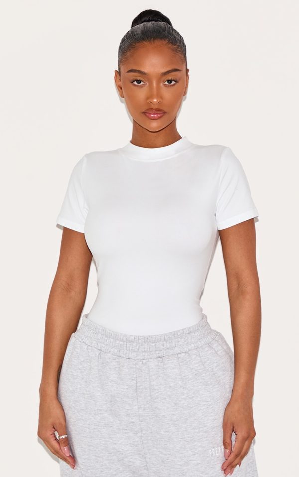 a70e6c4590276b88ca77a7a5ff8b81c79b4e98c4_CNJ7652_1_shape_white_sculpted_short_sleeve_bodysuit