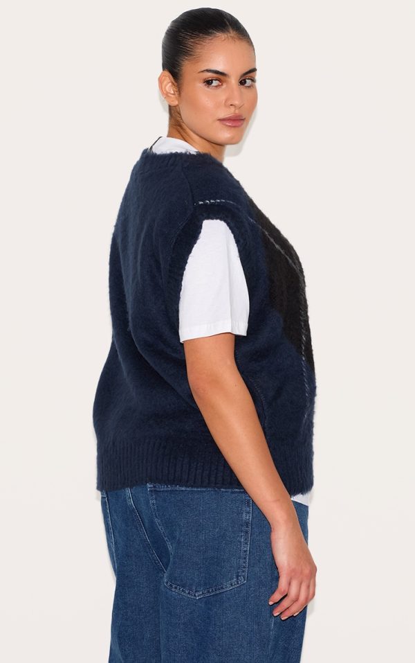 a721a0e04a1bb99c612bc288ee65a2cacb5969f4_CNM5179_2_plus_navy_checkered_knitted_sweater_vest