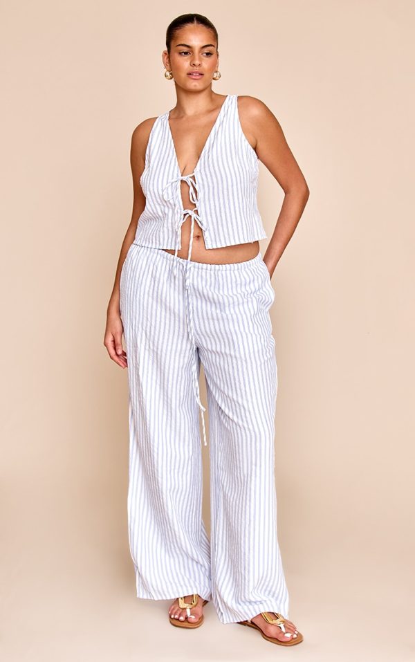a789c93c1cb82bd3d1d9085b956531af60b13f8e_CNM5125_3_plus_blue_tie_front_striped_sleeveless_top