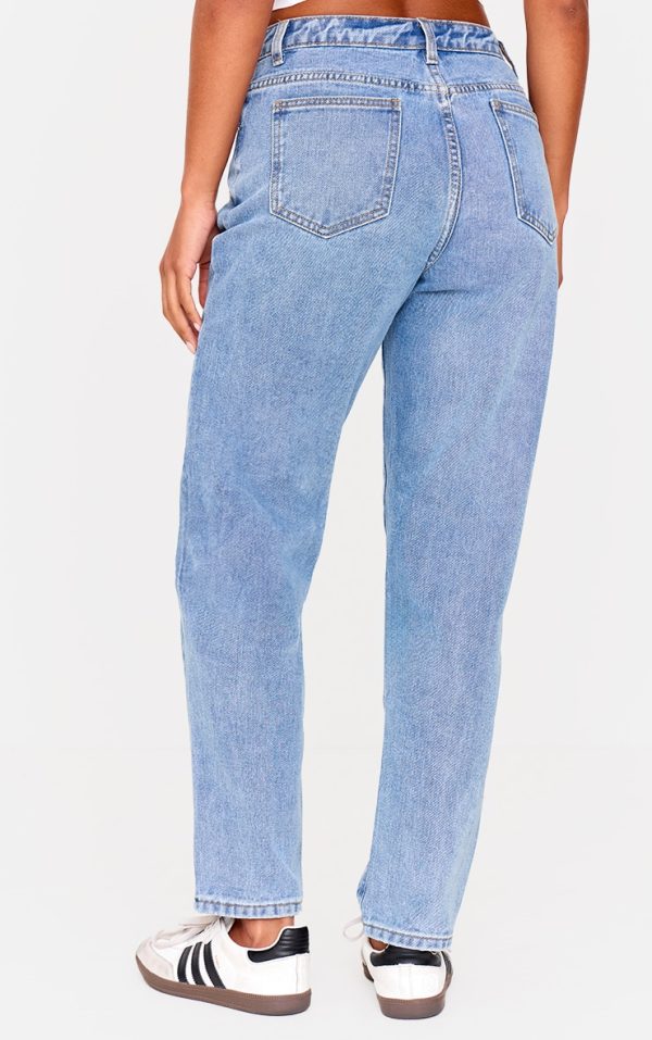a98a879dfdb4f14e479acad1a9a32c34e58f5674_CNL6140_3_prettylittlething_mid_blue_wash_high_waist_mom_jeans