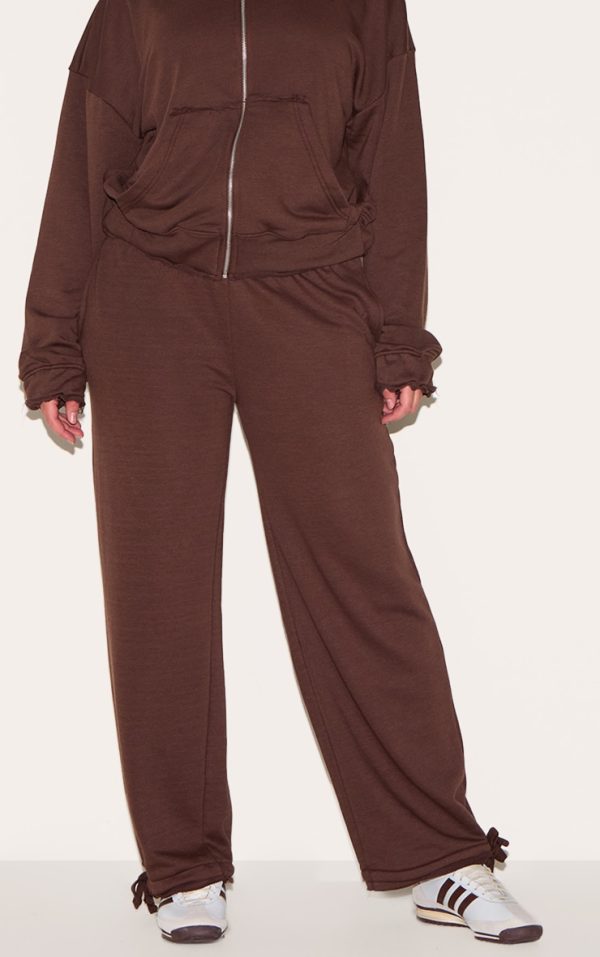 a9a8c6239d6f17abc8ded91aa12e4bcf61148d78_CNM1974_2_shape_chocolate_highwaisted_back_slogan_joggers
