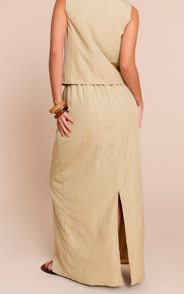 aa93d675a1ad8ae7dd2e5b52c68bd8d215f21fde_CNM2349_3_clay_textured_tie_waist_detail_maxi_skirt
