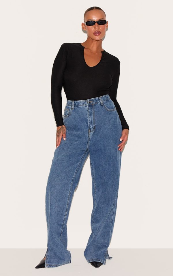 aaa17ffaebdd85395fa16fe0e32de45b6e1f523a_CNC9593_3_plus_black_soft_touch_v_neck_long_sleeve_top