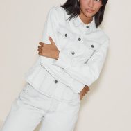 ab5aedafab0fcecd349423728f29f285d39910d5_CNM0832_1_ice_blue_long_sleeve_cinch_waist_denim_jacket
