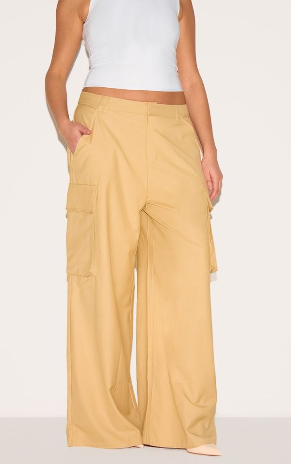 abc0e27bacfe813618416d912a444d755ba5f3a8_CNL9931_2_plus_butterscotch_woven_pocket_detail_straight_leg_trousers-1