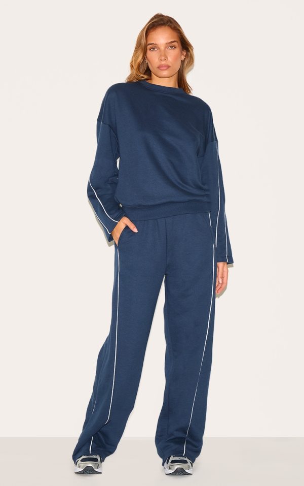 abef6ec03dde83f0750622525f14dbcd9b96e66a_CNL8649_3_navy_contrast_piping_detail_sweatshirt-1