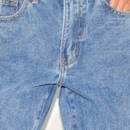 ad277afe51772a7390f00f87f7dba607f29d7214_CNM0075_4_prettylittlething_petite_mid_blue_wash_straight_leg_high_waist_jeans
