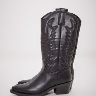 afbeb40cbe9167a2751f324b2c7244d1247b4be5_CNG2927_3_black_faux_leather_point_toe_knee_high_western_boots
