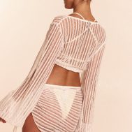 afceb0099c3736df83e59d4e44da6ce4b23ddddb_CNL6173_2_white_textured_front_tie_beach_top