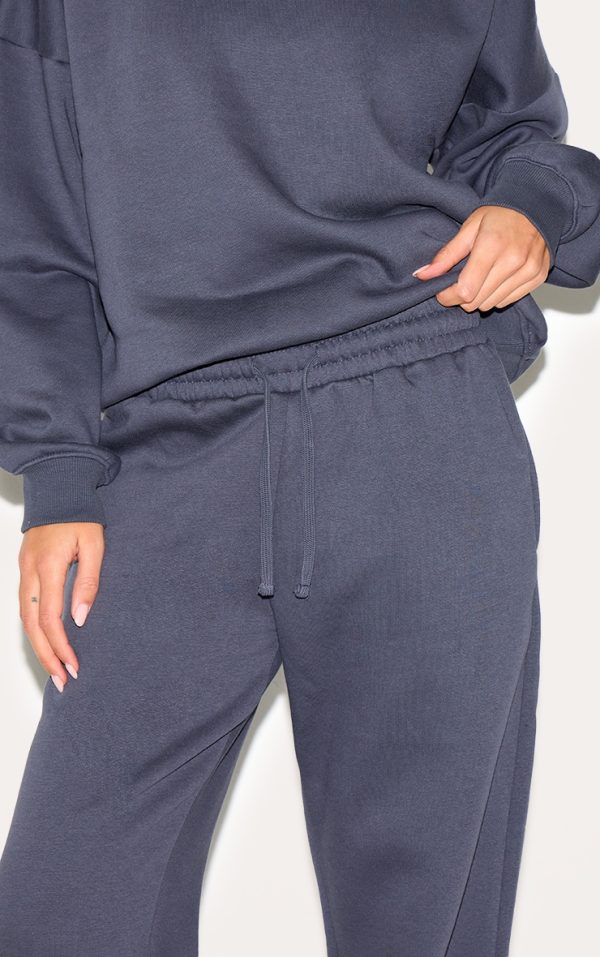 b0ff80ea897dabd4f6d4f78675f357aec9b2a3d3_CNL8048_4_navy_oversized_sweatshirt_tracksuit_set-1