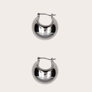 b208f9c4572f64bc1a4e78db0aef318700862982_CNM0707_2_silver_chubby_huggie_hoop_earrings