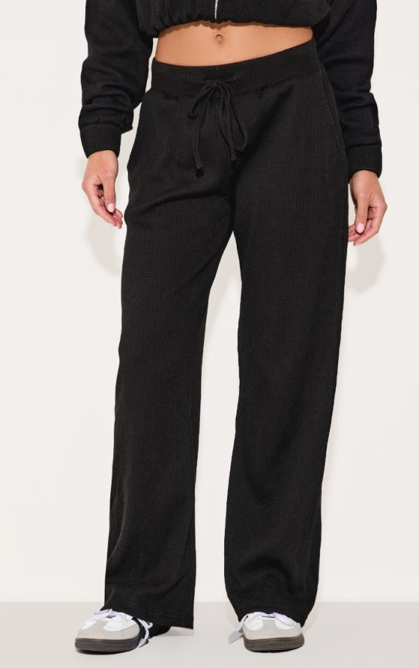 b2515d0e5dc265a6cad7176770c76ae4de8467a1_CNM0140_2_black_waffle_detail_wide_leg_trouser