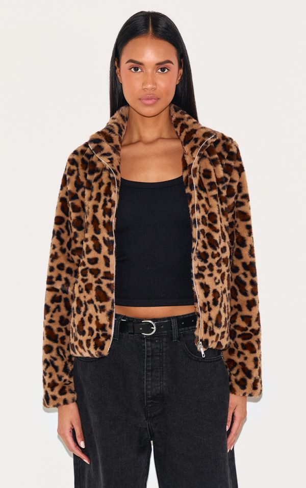 b336e41c7503cd9bf932a3214be79e50acbcbe49_CNJ2758_1_brown_leopard_fleece_zip_up_jacket