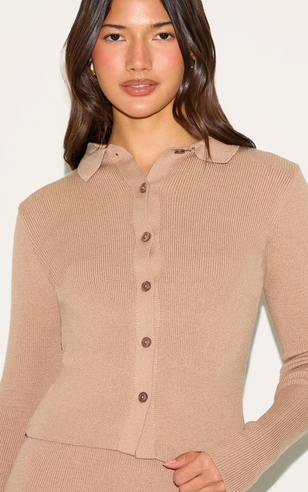 b340f4e71690f23f29a502ca1ee075af9d9f3288_CNM9216_4_mocha_knitted_button_through_top