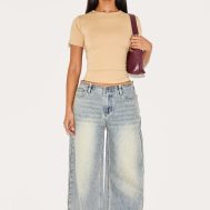 b3bcd49a37ca98d4014d999b9166bdb0ef9fb5c9_CNL4284_1_petite_vintage_raw_waist_mid_rise_wide_leg_jeans