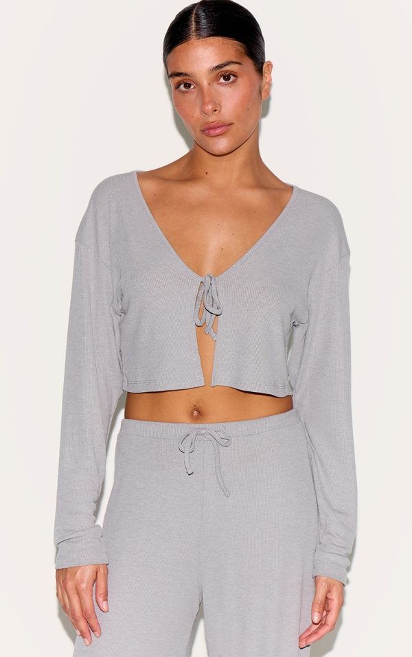 b3bfaac733d14ae2ade8470b9a26c3ec0b60619e_CNM8984_1_petite_ash_grey_soft_ribbed_tie_front_top