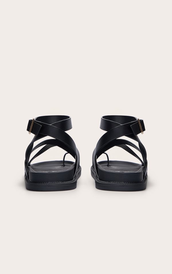 b3cdc3afd36b58ae6d213202dc90922d594c2cb2_CNL6589_3_black_pu_round_toe_ankle_strap_footbed_sandals