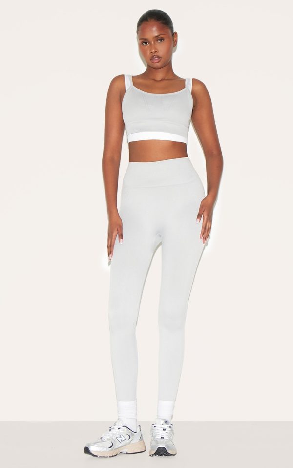 b3f4636a8d4b1dbe744994fbbb0a053b85b36ca5_CNM3802_1_light_grey_seamless_line_detail_high_waisted_leggings