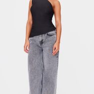 b4413e6ff7d5b4567991b6a9e43c642d0f17fab2_CNK9492_3_black_asymmetric_ruched_side_longline_top