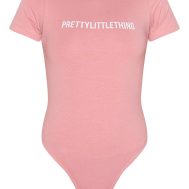 b457b0ffe15e0f3f2703a1e027c43c68f82d4946_CNF2379_5_prettylittlething_light_pink_logo_short_sleeve_bodysuit