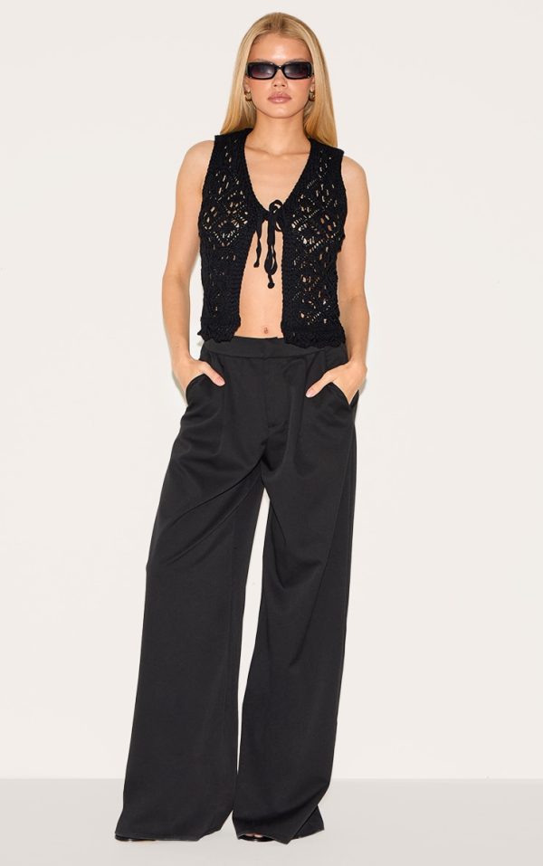 b46665f388068dabeebc83741dee2c157328721d_CNJ4871_3_black_tie_front_crochet_knit_waistcoat