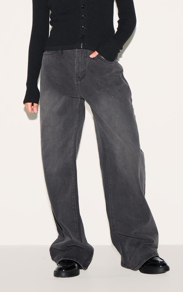 b4778a5b522a1d750b587a994887b3d1e878f17b_CNK7732_2_petite_black_fray_waist_low_rise_straight_leg_jeans