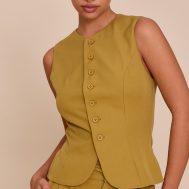 b4954b37f4b62dea0baef967804d59304ebf3fe2_CNN0638_1_deep_mustard_tailored_woven_waistcoat