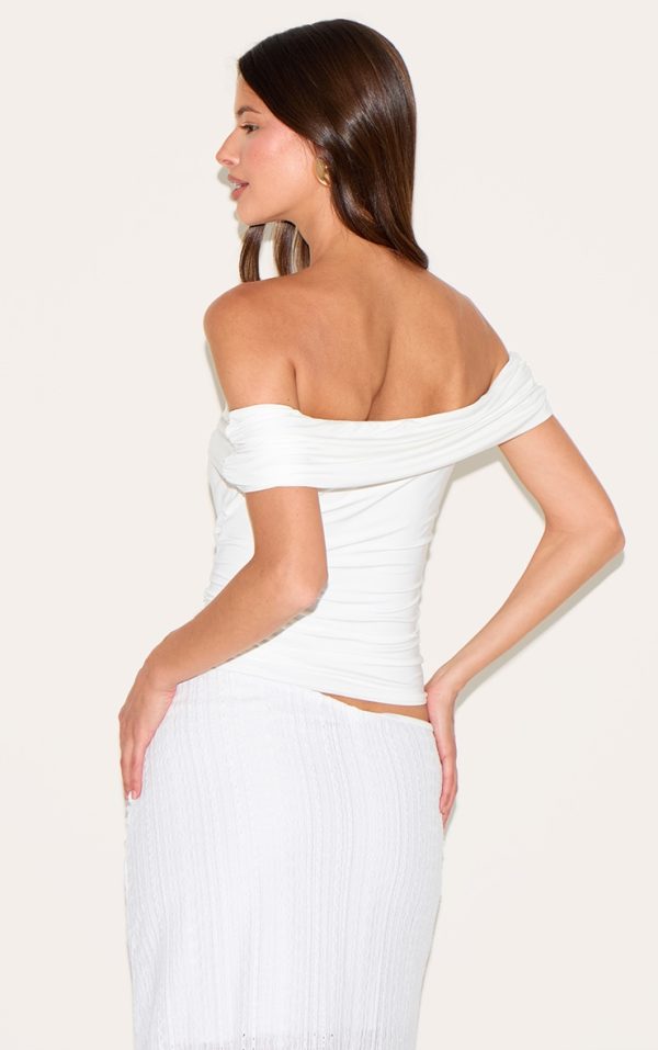 b4a564362193e580bf932d14f33c4a72c258e0e0_CNN0242_2_white_double_layer_slinky_trim_detail_bardot_long_top