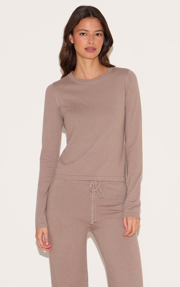 b4bc50b394bec30e3b8da5797c73c3193a366176_CNL9604_1_deep_taupe_soft_knit_long_sleeve_top