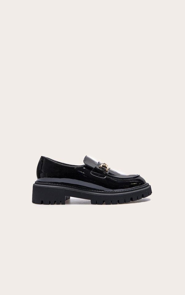 b578eb54bd500835fac9381afd4a70a88b79568b_CNJ4696_1_black_pu_round_toe_chunky_sole_chain_loafers
