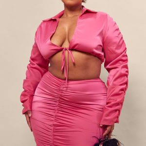 Plus Fuchsia Ruched Satin Sleeve Cropped Shirt