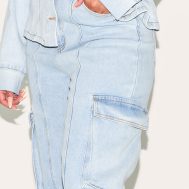 b5d8943f2c773da638dd53af946c1ae0cde3f0f9_CNM0999_4_shape_light_blue_stretch_denim_highwaisted_turn_up_hem_cargo_jeans