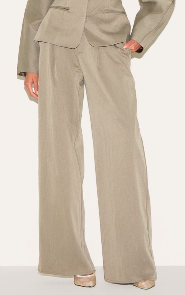 b5f8a87b64637457a9839985e18b07d4f0229e63_CNL7292_3_grey_premium_woven_tailored_wide_leg_pleated_trousers