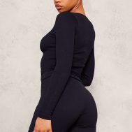 b644ac8e59347c98978e56a39d4229eb848ec866_CMU1771_2_black_contour_rib_double_zip_top