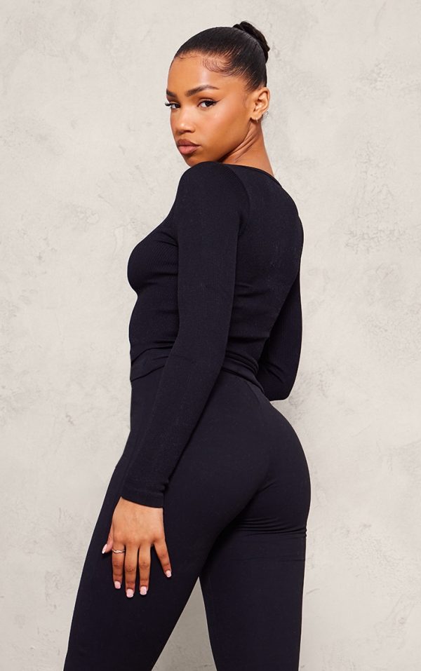 b644ac8e59347c98978e56a39d4229eb848ec866_CMU1771_2_black_contour_rib_double_zip_top