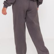 b64ba5cdc5c9324aec542822a1d6bd795a8e48fc_CNI1459_3_prettylittlething_charcoal_logo_oversized_wide_leg_joggers