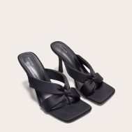 b6825cf6223fb0608145db92c0c4a2aee3a2de48_CNI0205_2_black_square_toe_thong_padded_heeled_mules