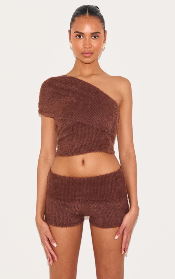 b687fb85aa22035c9f2cd5df9eaee4b00f94535b_CNL2631_4_chocolate_fluffy_textured_fold_over_hot_pants