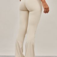 b691cdef77ab963cbd13b113c165a0bd00611e48_CNF1037_3_sand_sculpt_flare_yoga_pants