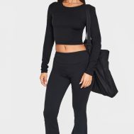 b6aceb80ed6e8f2c73d0cb3a7be9940c93b51d68_CND9720_3_petite_black_contour_sculpt_long_sleeve_top