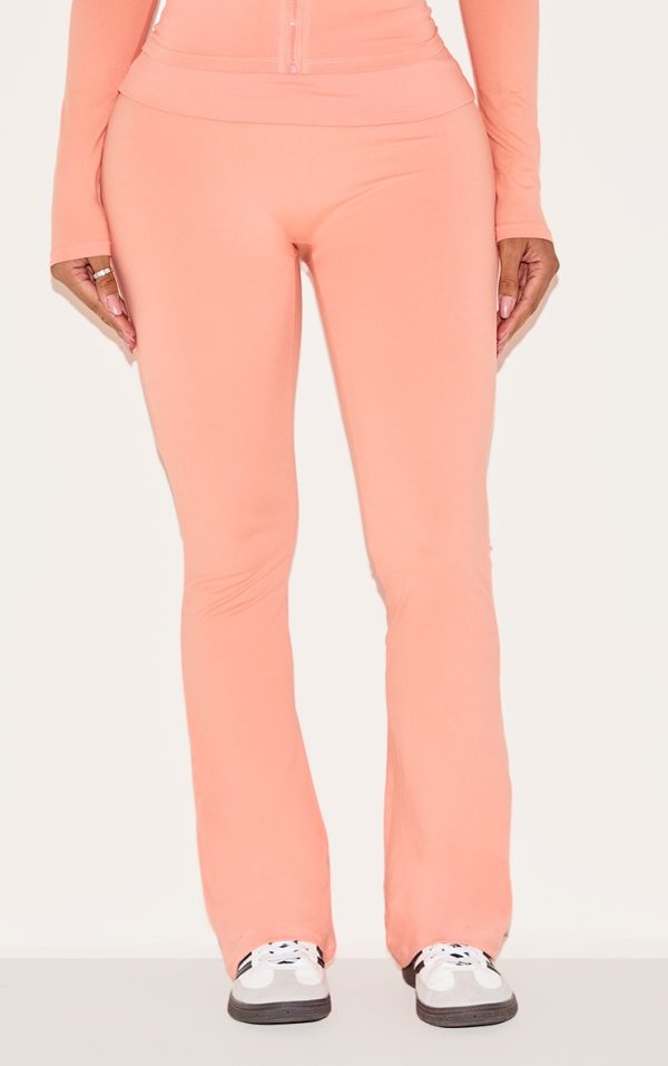 b6b2e7b5b986b75c1d857bf50ec3b2c74138a197_CNM1099_2_shape_peach_sculpted_foldover_waist_flare_trousers