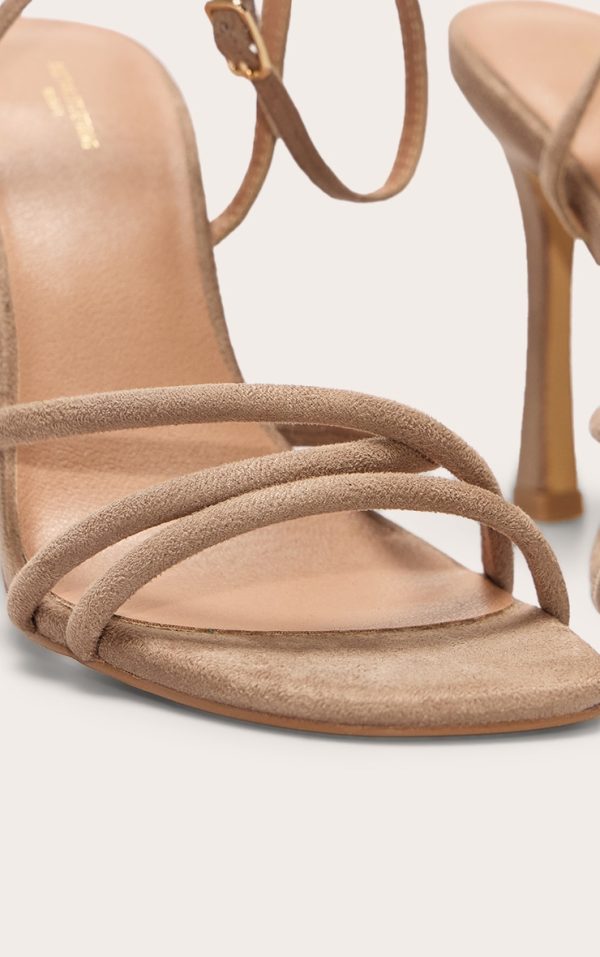 b6da50ec3e66a4b29c73a67079a7e95e4ed40524_CNL8084_4_mushroom_wide_fit_faux_suede_square_toe_tube_cross_high_stiletto_heels