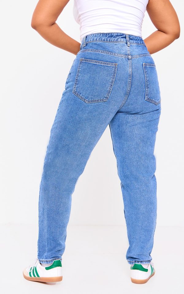 b76cbe8fad3f8dbc455c2d89efee204942f5e5b4_CME1878_3_plus_mid_washed_mom_jeans