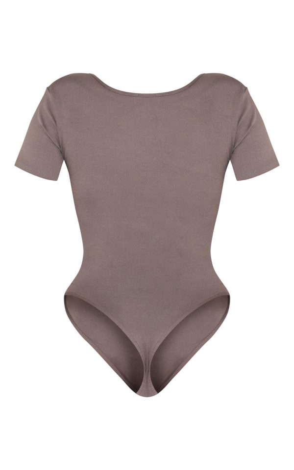 b7ffaefe6e14f7a08f250f6be22d82bcdd624902_CNL9497_6_shape_charcoal_sculpted_v_neck_short_sleeve_bodysuit-1