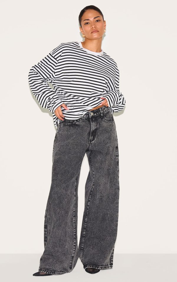 b836ab381568520741293b118b1884add9ded1cd_CNL4362_1_petite_washed_grey_washed_wide_leg_jeans