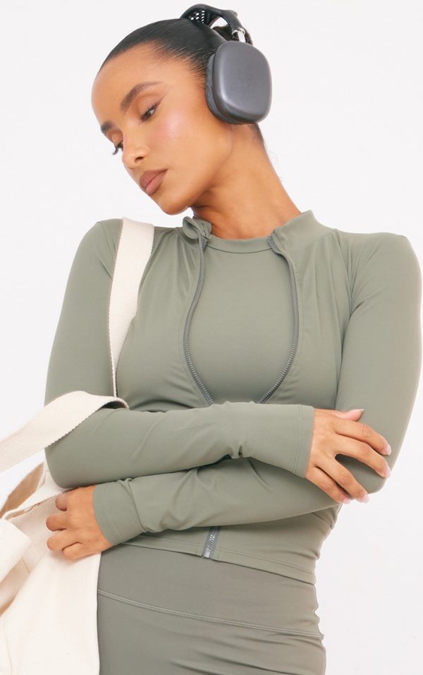 b89e3c60541f89f0f82de94ae7e88661a4179a16_CNF7385_4_olive_ultimate_sculpt_jacket